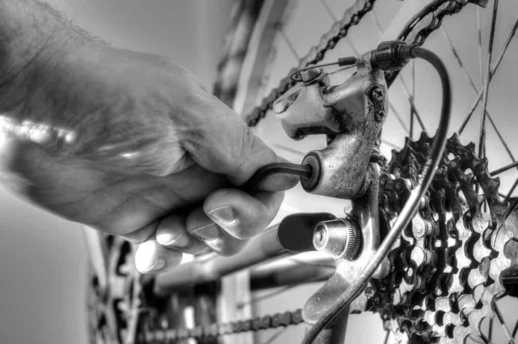 how to remove a bike chain without master link